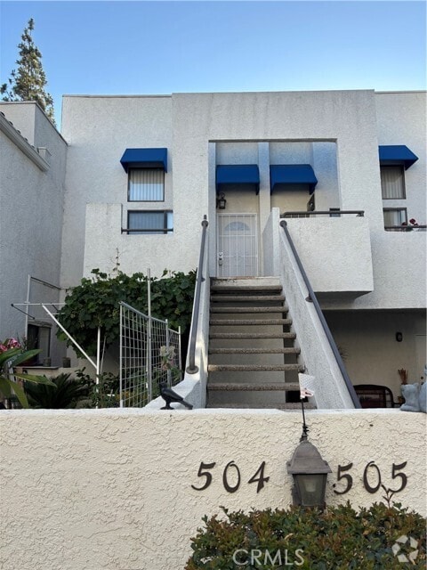 Building Photo - 504 Park Shadow Ct