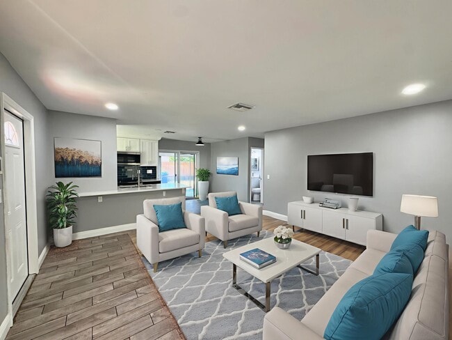 Building Photo - 919 Laurel Dr