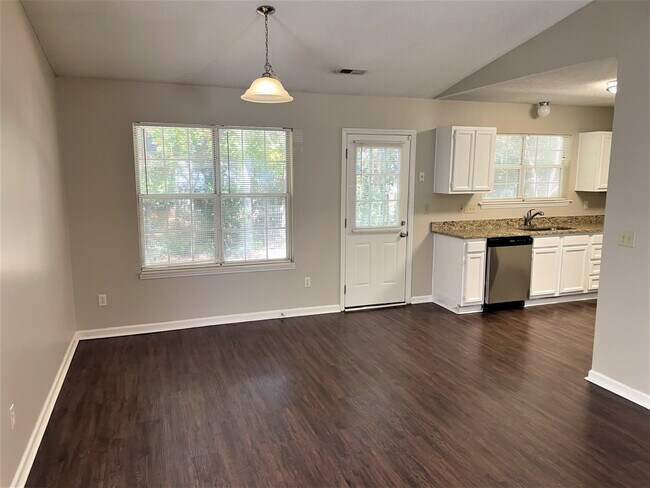 Foto del edificio - 8511 Langley Mill Ct