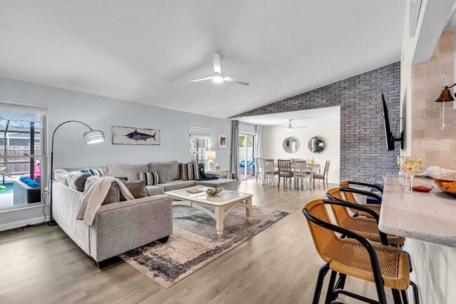 Building Photo - 7220 Arcturas Dr