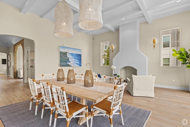 Clubroom Lounge - The Griffon at Vero Beach
