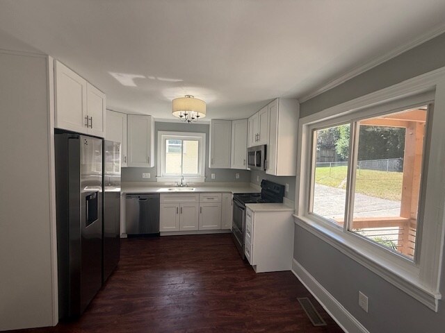 Foto del edificio - 2123 Thurmond Pl