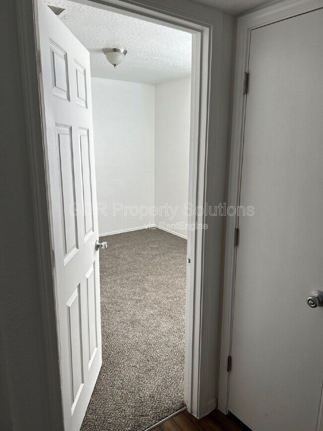 Foto del edificio - 1116 Coal Ave SW