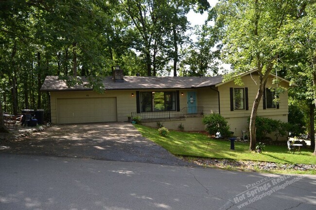 Foto del edificio - Lake DeSoto Area | Home |Unfurnished
