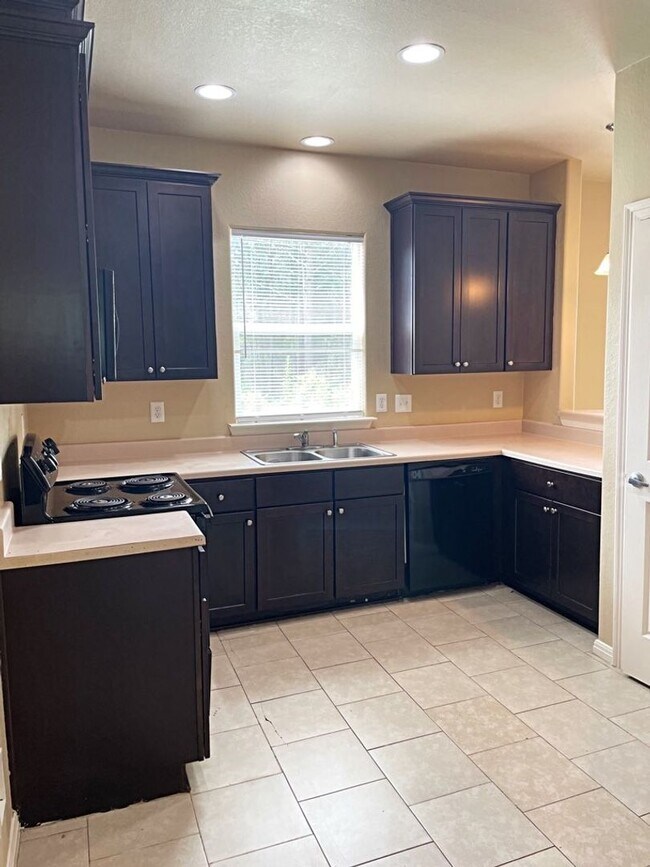 Foto del edificio - 2748 Big Buck Dr, Kountze, TX 77625