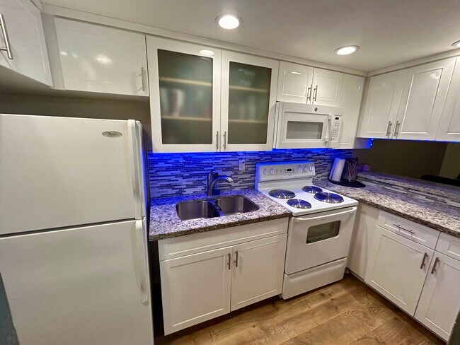 Foto del edificio - 1305 W 46th St