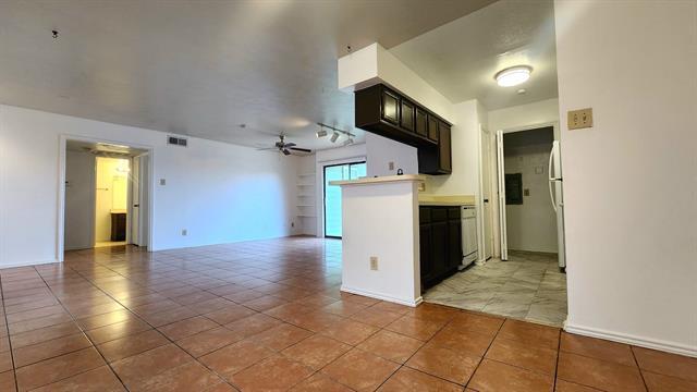 Building Photo - 5813 Lake Hubbard Pkwy