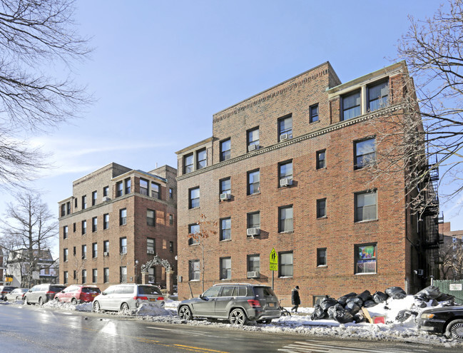 Building Photo - Stuart Court Apartments