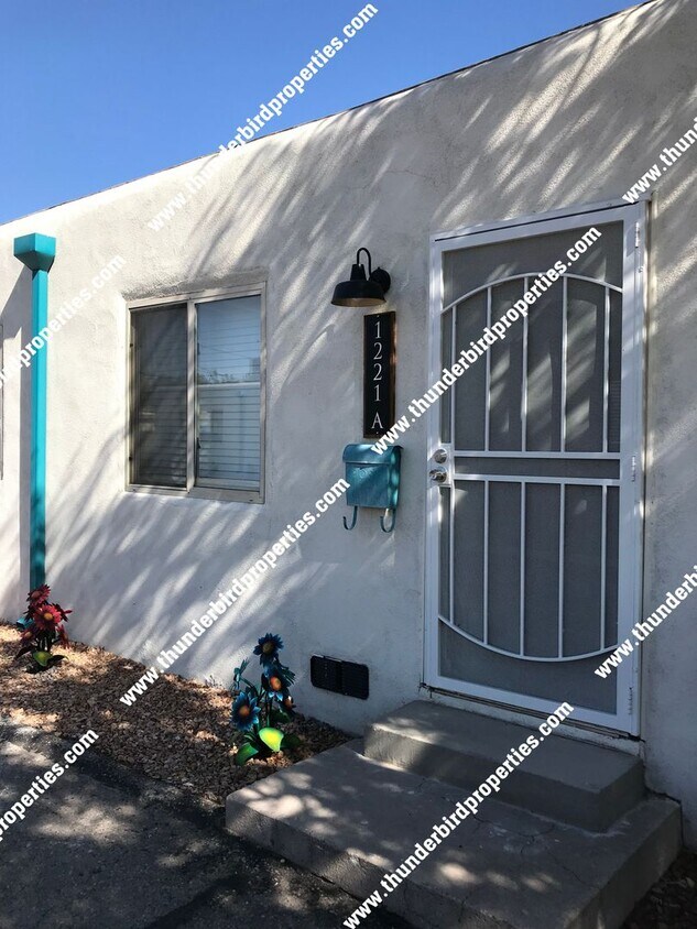 1221 San Mateo Blvd SE Unit 1221 San Mateo A, Albuquerque, NM 87108