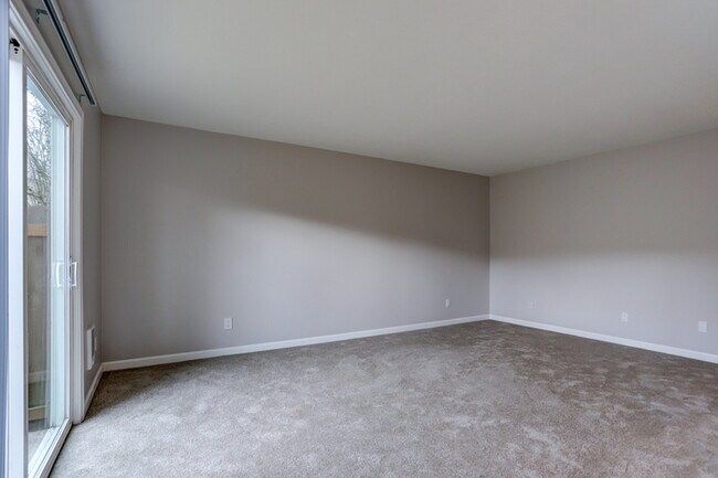 Foto del edificio - Look no Further, Tyee offers a SUPER 2bed/...
