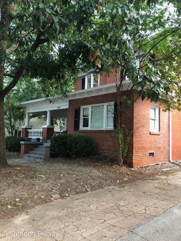 Primary Photo - 890 North Highland Avenue Northeast
