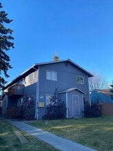 Building Photo - 608 N Bliss St