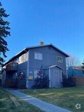 Building Photo - 608 N Bliss St
