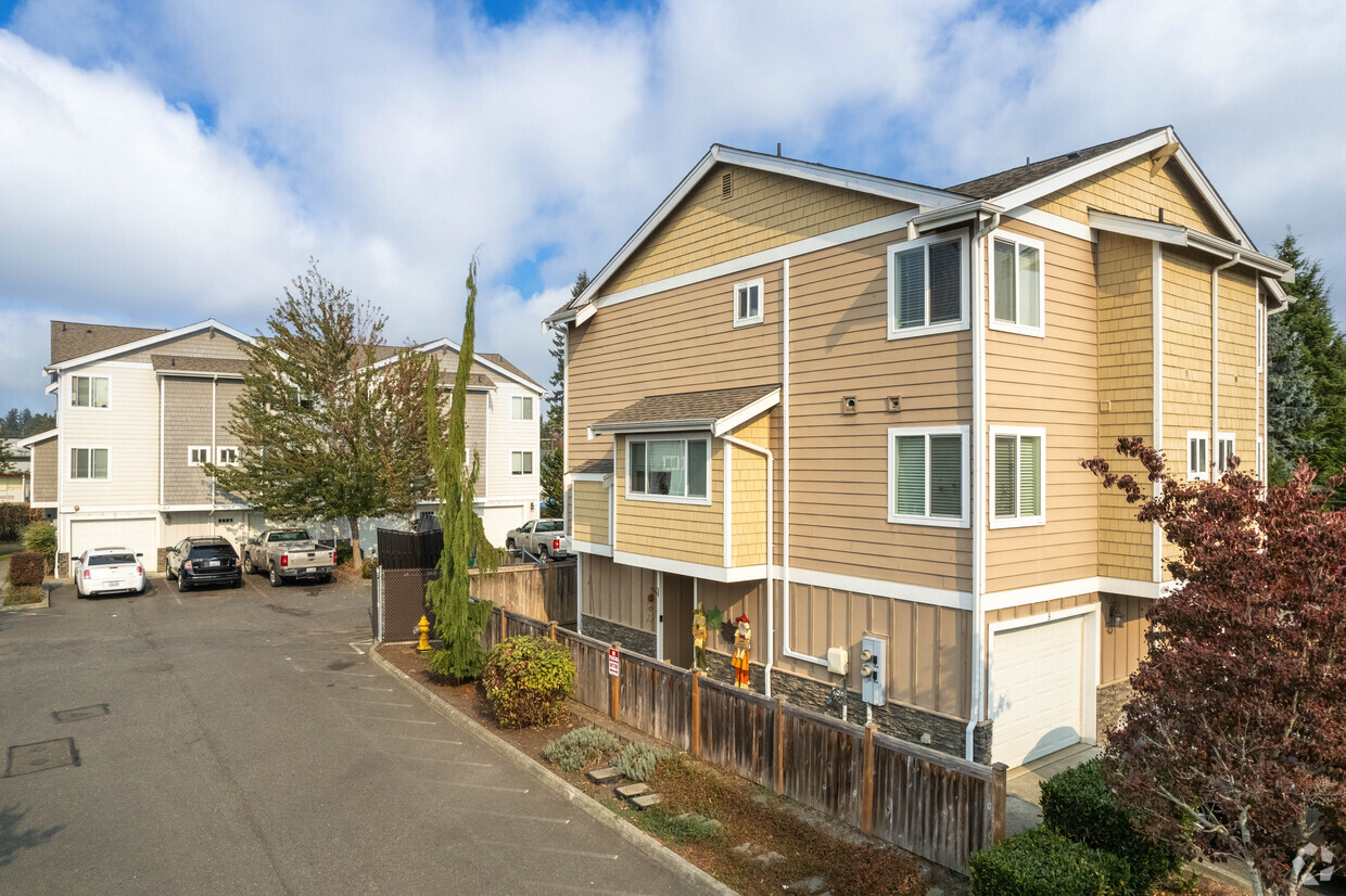 Exterior - Housing Hope Park Place