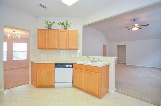 Foto del edificio - 19434 Brook Village Rd