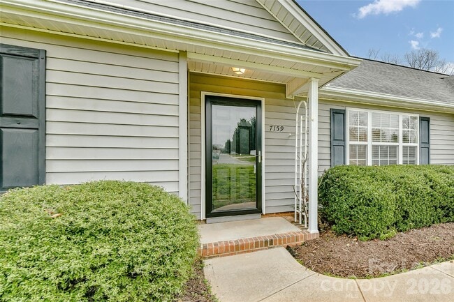 Foto del edificio - 7159 Marlin St