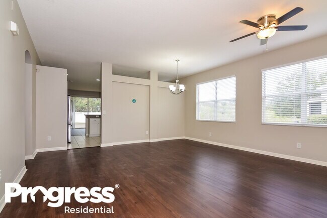 Building Photo - 7936 Terrace Ridge Dr