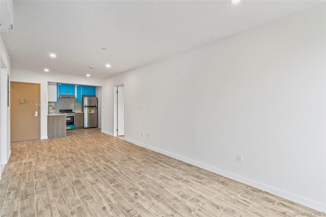 Building Photo - 213-41 38th Ave