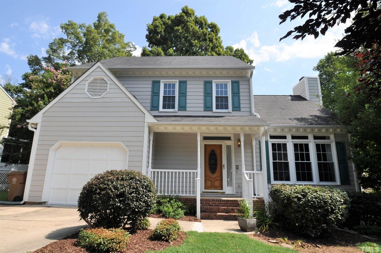 Foto principal - 109 Waterfall Ct