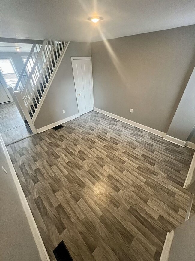 Foto del edificio - Newly Renovated 4BR/1BA in Wilmington - No...
