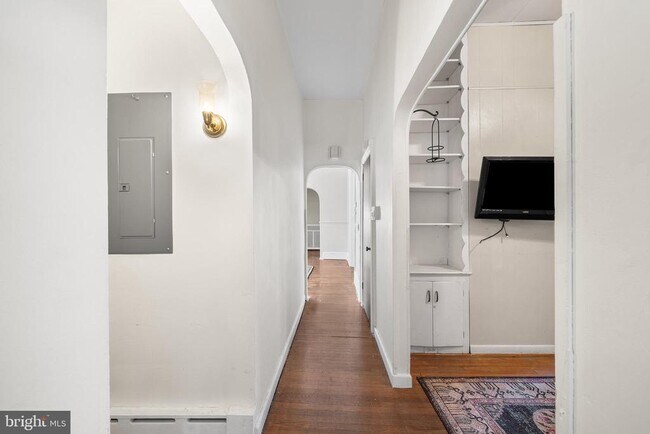 Foto del edificio - 7301 Chestnut Ave