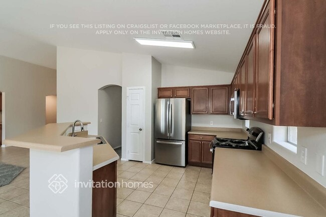 Foto del edificio - 2201 S 112th Ave