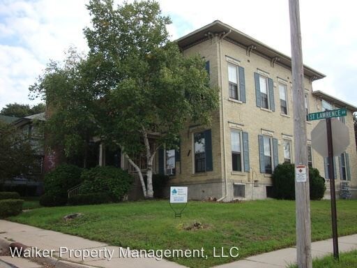 Primary Photo - 302 St Lawrence Ave