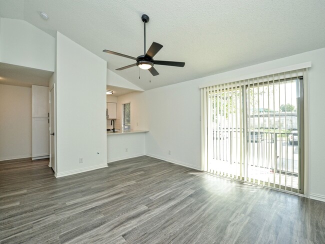 Foto del interior - St. Edwards Place Apartments