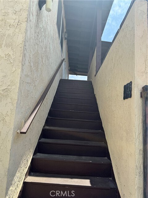 Foto del edificio - 1215 W Oakland Ave