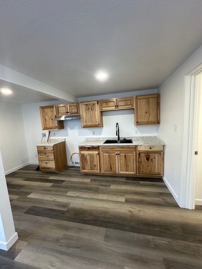 Building Photo - South Park Suites LLC