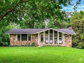 Building Photo - 9208 Moreno Ln
