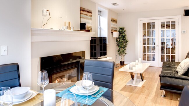 Foto del edificio - 1224 13th St NW