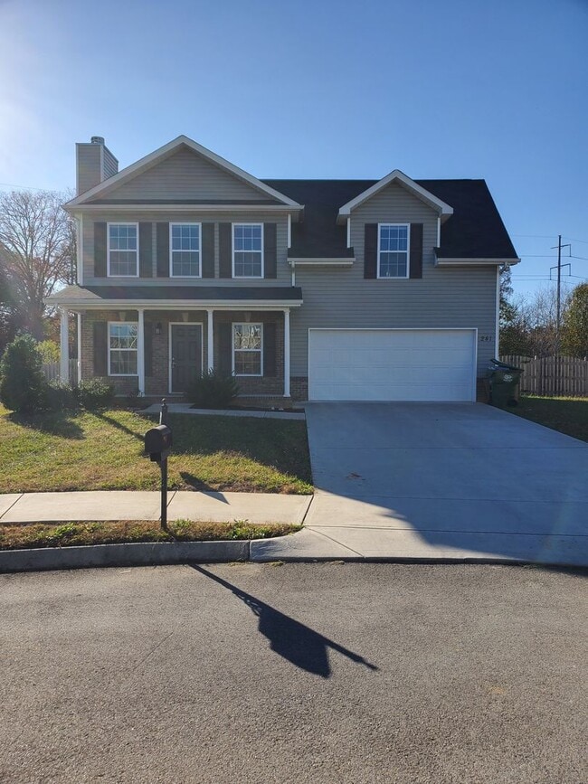 Photo - Maryville 37804 - 3 bedroom, 2.5 bath home with fireplace - Call Karen Robertson (865) 454-7626