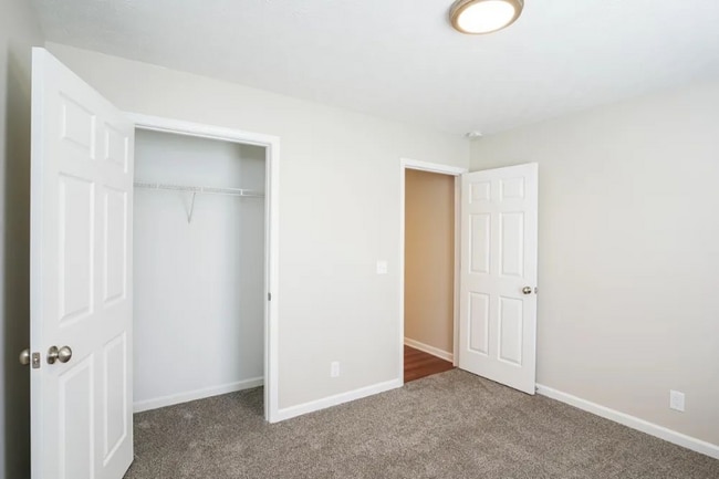 Building Photo - 315 Brandywine Ln
