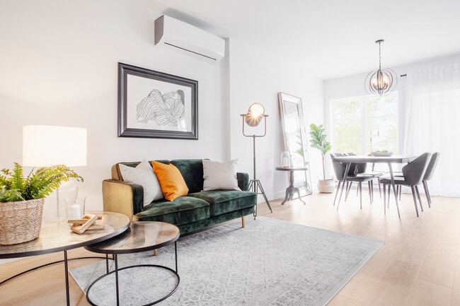 Building Photo - Aera St-Bruno