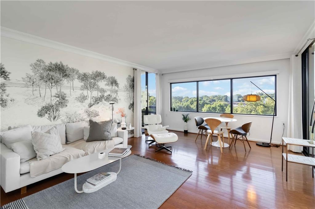 Foto principal - 1130 Piedmont Ave NE