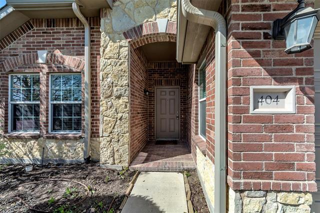 Foto del edificio - 404 Sandy Creek Dr
