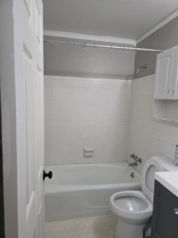 Foto del edificio - 2975 Edna Ln