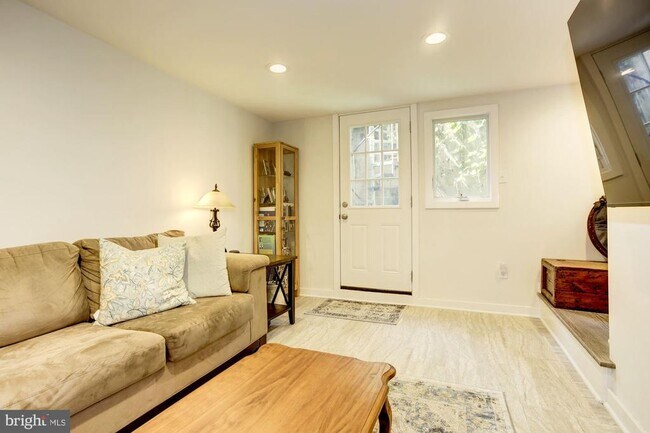 Foto del edificio - 430 Poplar St
