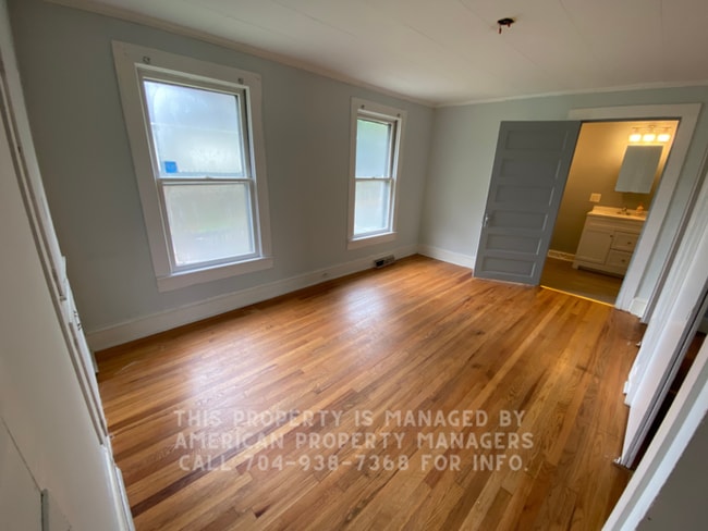 Building Photo - 111 W Vance St