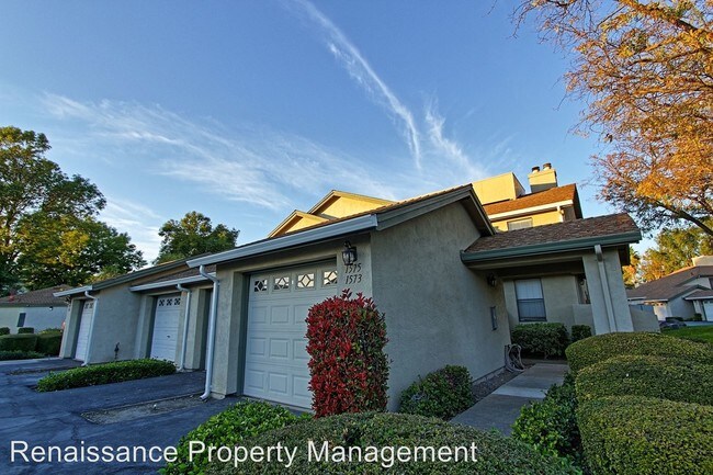 Building Photo - 1575 W Swain Rd