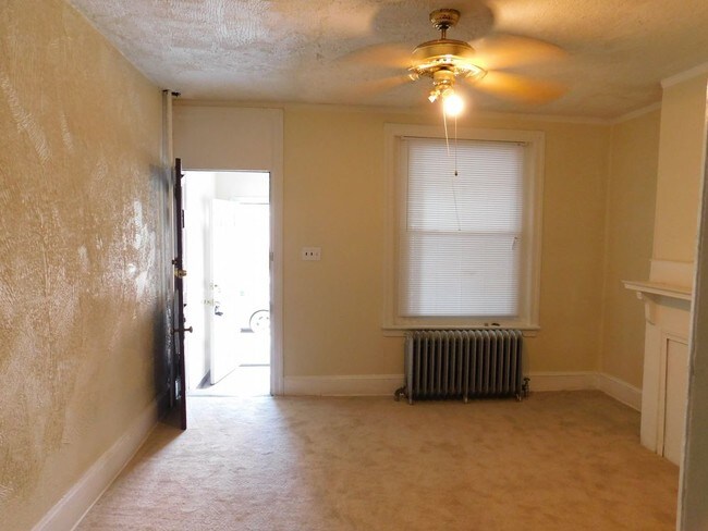 Building Photo - 545 N Paxon St