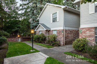 Building Photo - 6070 SW Menlo Dr