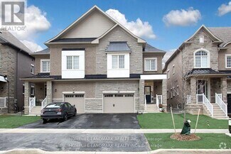 Building Photo - 46 Seguin St