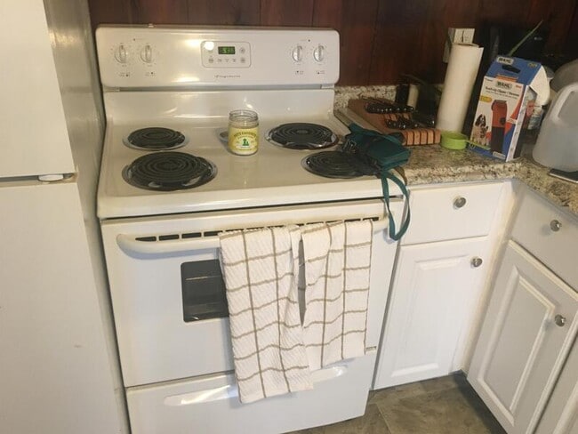 Foto del edificio - 7488 Frey Ct