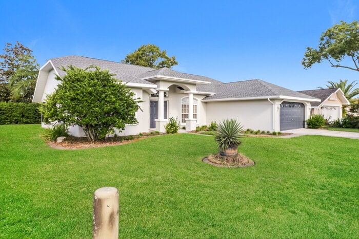 Primary Photo - "Charming 3-Bed, 2-Bath Home in Hudson, FL...