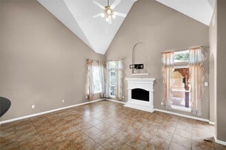 Building Photo - 25525 Oakhurst Forest Dr