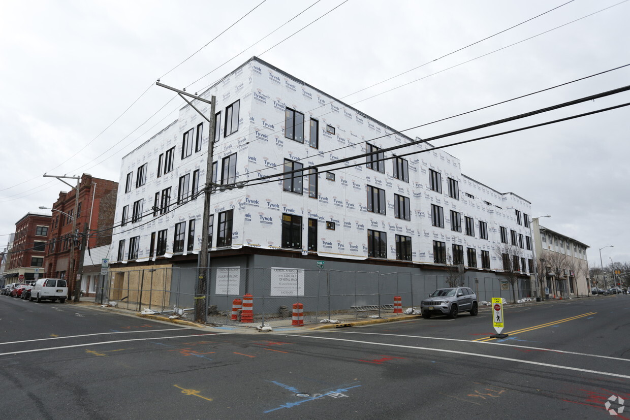 Construction - 700 Bangs Avenue