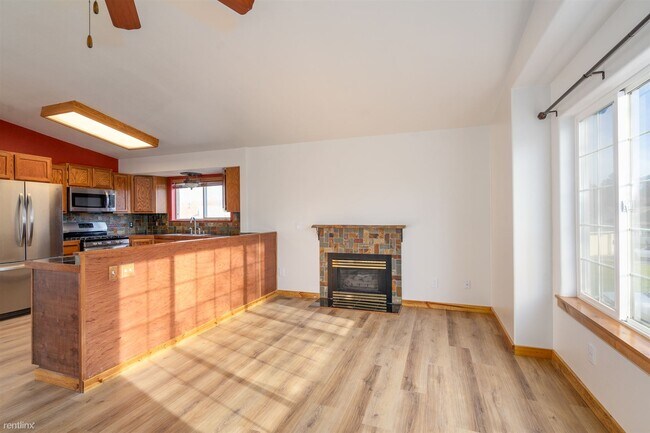 Building Photo - 4 br, 2 bath House - 9705 North Ptarmigan ...