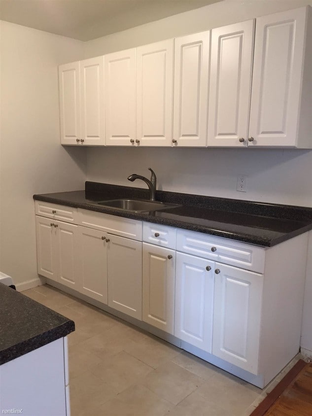 6 Ivy St, Farmingdale, NY 11735 Condo for Rent in Farmingdale, NY